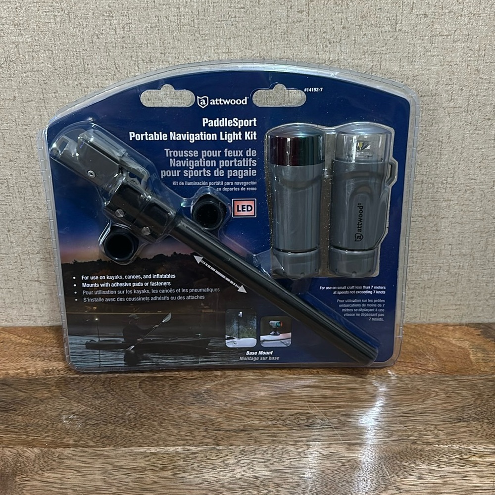 Attwood paddlesport portable navigation light kit